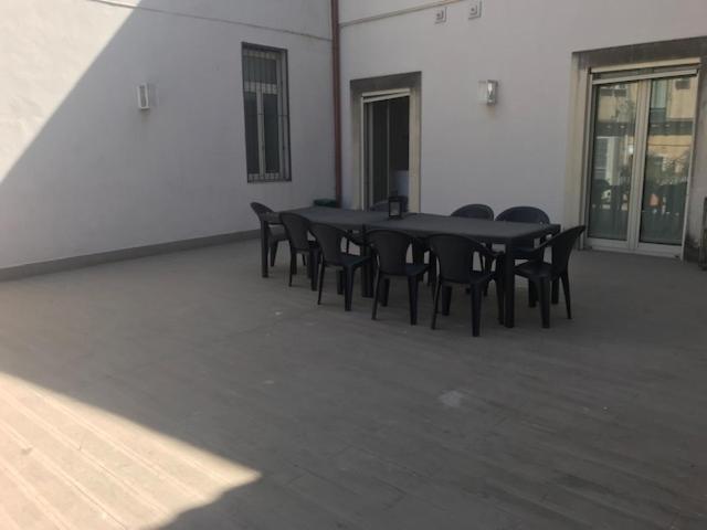 Suite Con Terrazza In Centro Storico Κατάνια Εξωτερικό φωτογραφία